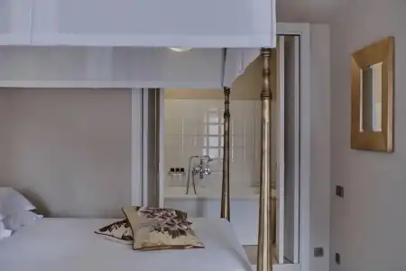Vozdvyzhensky Boutique-Hotel - 116