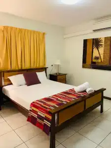 Airlie Beach Apartments - 28