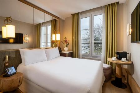 Le Belgrand Paris Champs Elysees, Tapestry by Hilton - 27