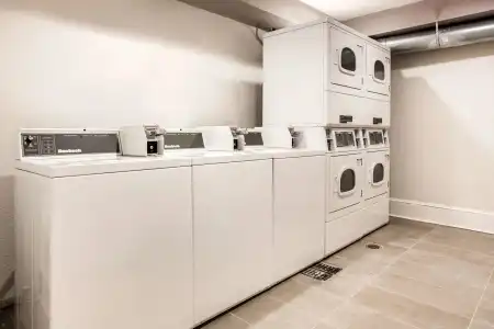 Quality Inn & Suites - 25