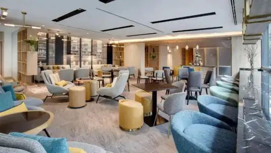 Staybridge Suites Bangkok Thonglor by IHG - 1