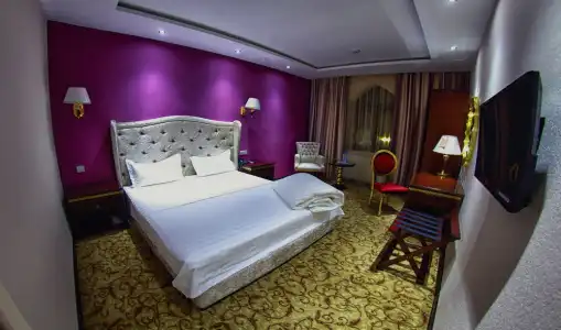 EmirHan - 31