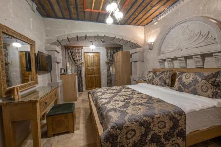 Underground Cave Suites - 85