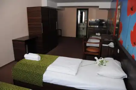 Green Budapest - 54