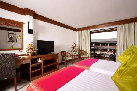 Sunprime Kamala Beach - 5