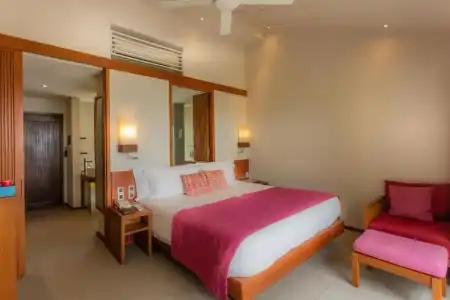 Centara Ras Fushi Resort & Spa Maldives - Adults Only - 30