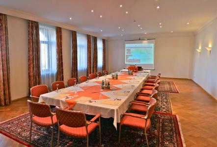 Bayerischer Hof Dresden - 18