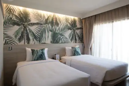 Sawaddi Patong Resort & Spa by Tolani - 27