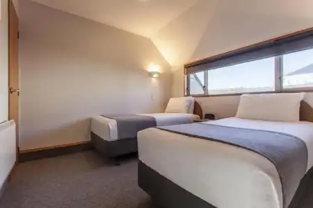 Amross Motel - 47