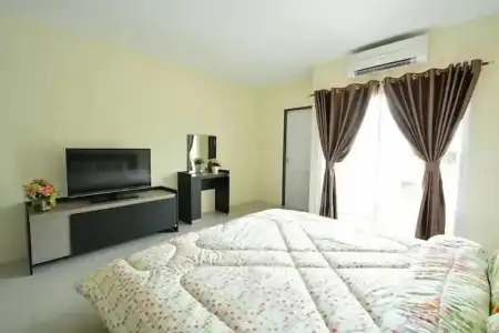 42 Place Service Apartment - 11