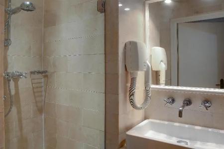 Hôtel Saint Martin Bastille - 55