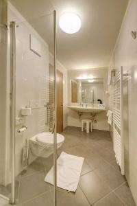Ruster Resort - 77