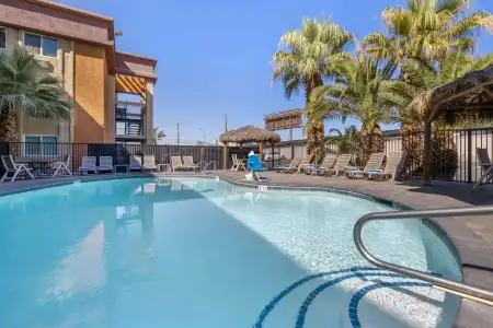 Best Western McCarran Inn - 18