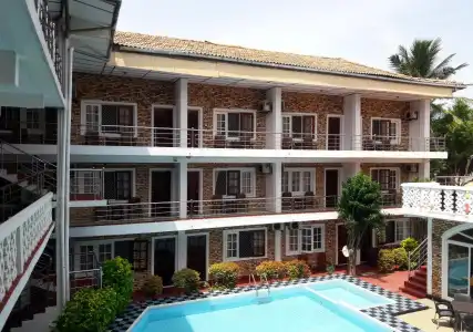 Oasis Beach Resort - 9