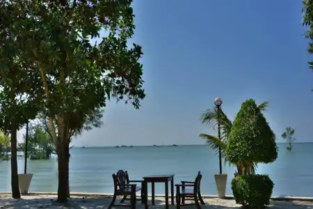Diamond Beach Resort - 16