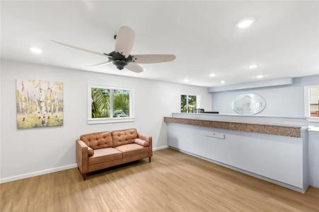 Birch Hill Suites - Lakeland - 34