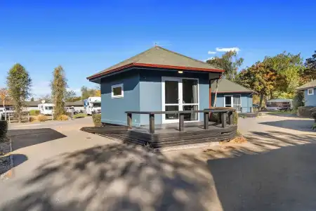 Christchurch Top 10 Holiday Park - 91