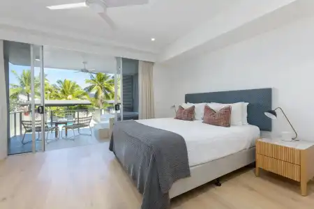 Coconut Grove - 3