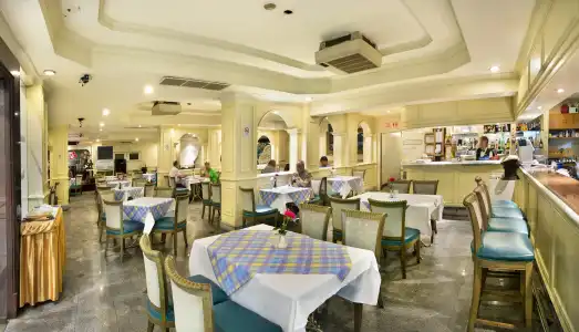 Royal Rattanakosin - Near Grand Palace & Khaosan Road - 19