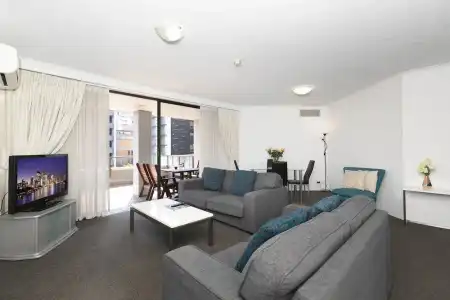 The Astor Apartments - 27
