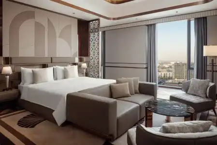 JW Marriott - 73