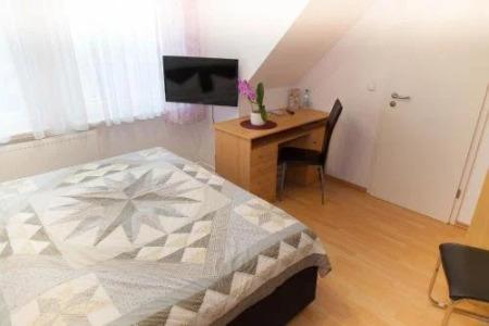 am Gutspark Prager Gbr - 3