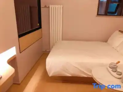 Ji (Beijing Bird's Nest University of Technology) - 28