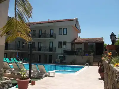 Poppy Apartments - 33