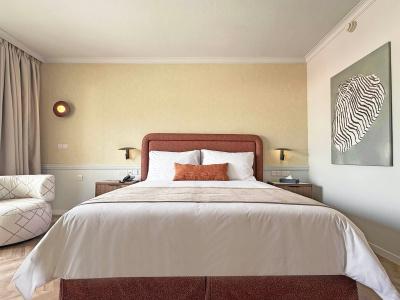 Louis Imperial Beach - 103