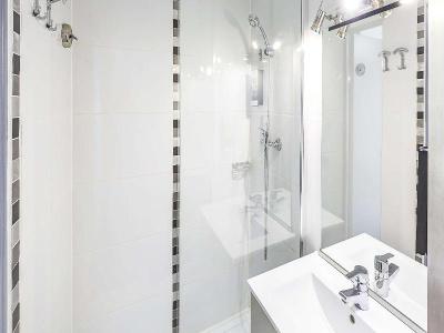 Sure by Best Western Annecy - 57