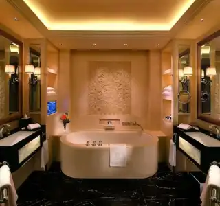 The Peninsula Shanghai - 21