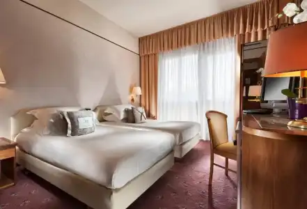 Waldorf Suite - 26