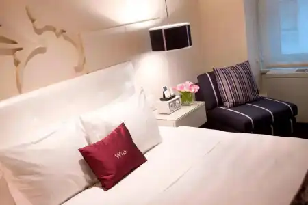 The Midland, Chicago, A Tribute Portfolio - 82