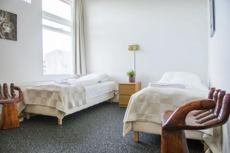 Höfn Inn Guesthouse - 2