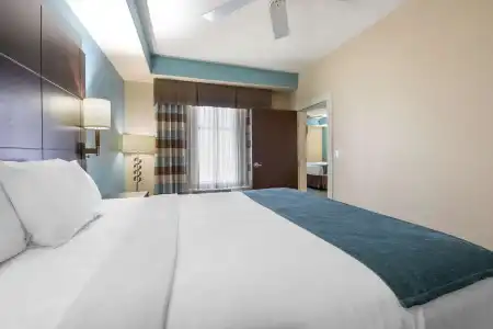 Best Western Plus Midland Suites - 48