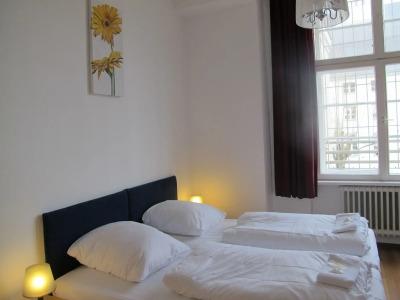 Metropol Hostel Berlin - 4