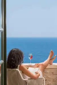 Moni Emvasis Luxury Suites - 72