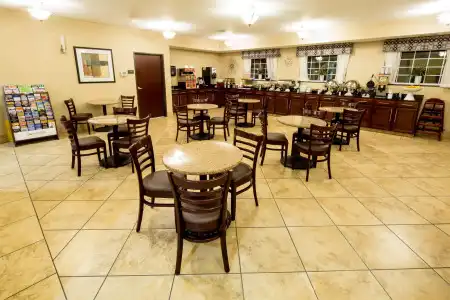 Best Western Plus Eastgate Inn & Suites - 30