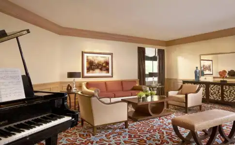 Houston Grand - River Oaks - 12