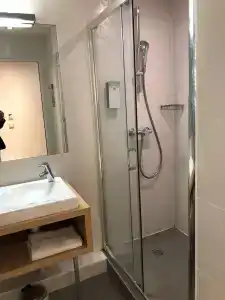 Kyriad Paris 18 - Porte de Clignancourt - Montmartre - 19