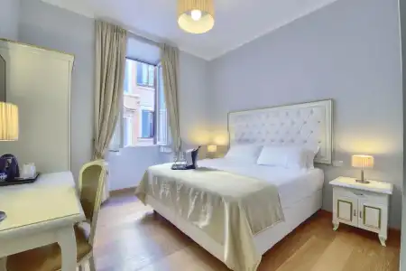 Gravina Suite Frattina - 85