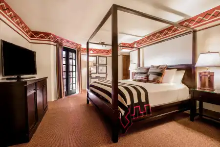 Inn and Spa at Loretto - 62