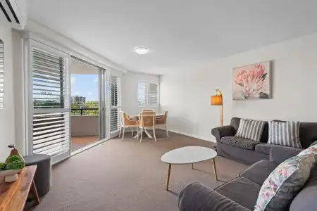 The Oasis Apartments - 76