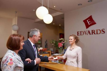 Edvards - 20