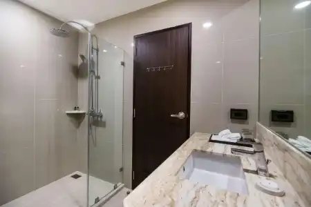 SureStay Plus by Best Western Sukhumvit 2 - 45