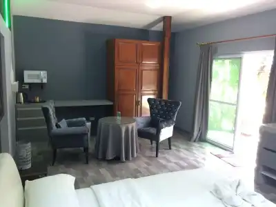 Momento Resort - 2