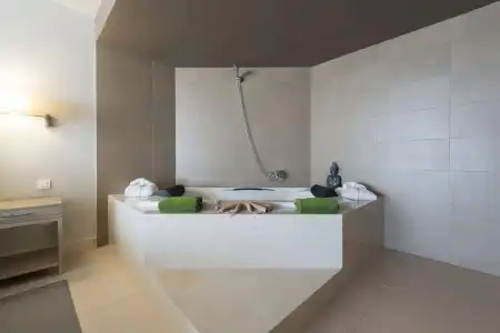 HD Beach Resort & SPA - 5
