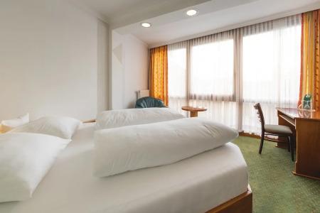 AAAAwelt Kübler - 32