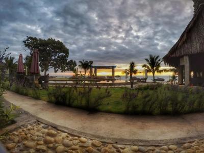 Rocks Beach Boutique Bungalows - 19