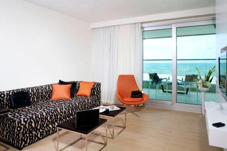 West All Suites - 4